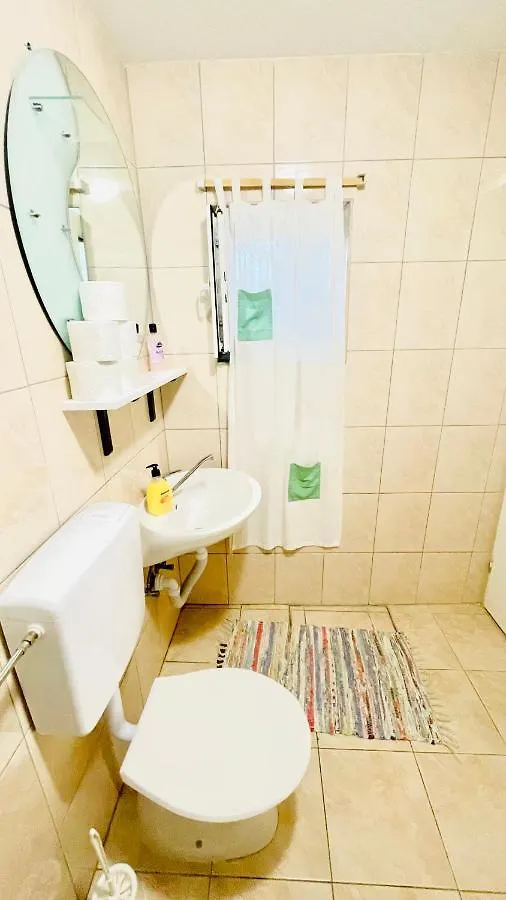 Colorful And Happy Apartment Sukosan - With Parking 0*,