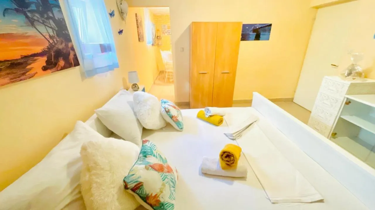 Colorful And Happy Apartment Sukosan - With Parking 0*,  Croazia
